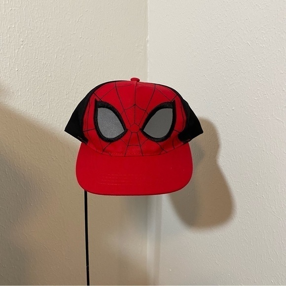 Marvel Comics SnapBack Visor Cap - Picture 1 of 6